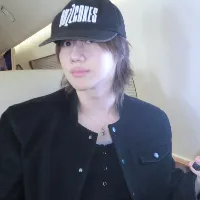 "Is that Taemin?" SHINee member draws attention for visual changes