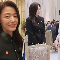 President Macron Goes Viral with Stray Kids' Felix and Jun Ji-hyun