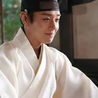 Park Ji-hoon Crowns April Boy Group Brand Power Rankings