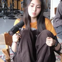 NewJeans Members Spotted in Denmark Fueling Rumors of Strategic Comeback Preparations