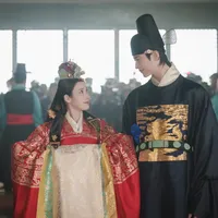 IU and Byeon Woo-seok Apologize for '21st Century Grand Princess' Controversy