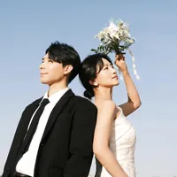 Baek Eun-hye & Musical Actor Lee Jun-woo (10-Year Age Gap) Announce Marriage