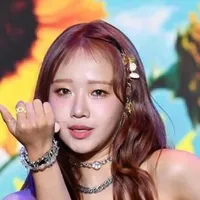 Choi Yoojung 'Perfect Target' Solo Comeback Released June 30