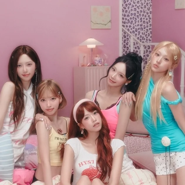 RESCENE 'LOVE ATTACK' Hits #1 on Melon TOP100 Two Years After Release